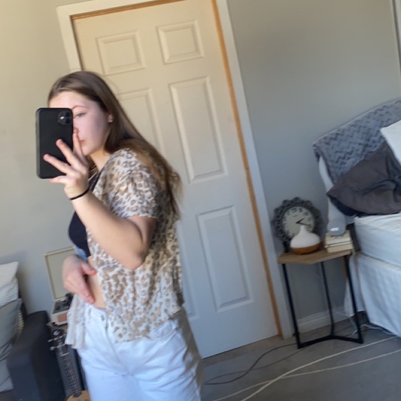 Leopard print short sleeve cardigan - Picture 4 of 8